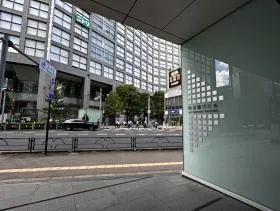NX新宿ビルの外観