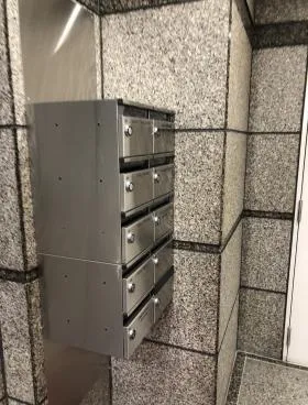 第2秩父屋ビルの外観