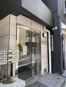 半蔵門堀切ビルの外観