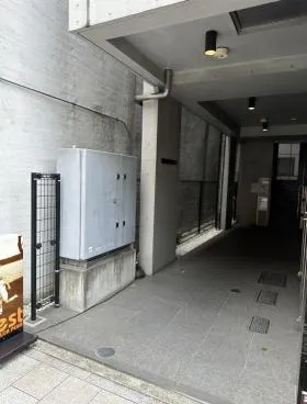 源興號ビルの外観