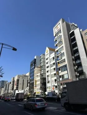 源興號ビルの外観