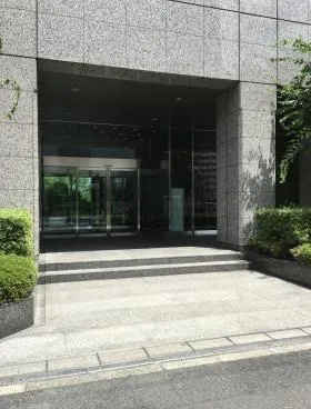 明産高浜ビルの外観