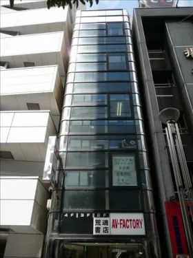 天下一第2ビルの外観