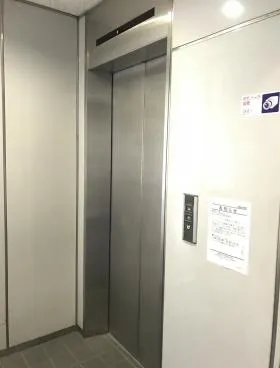 神保町1丁目ビルの外観