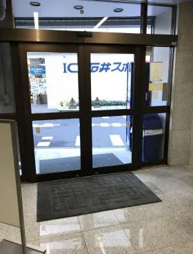 千石屋ビルの外観