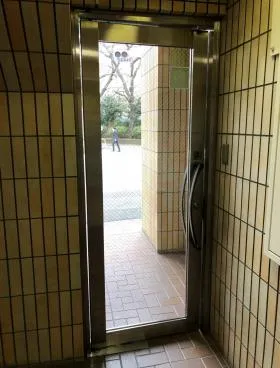 NTビルの外観