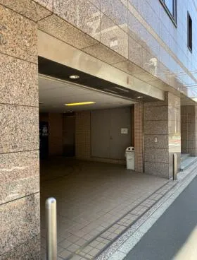 HAKUWAビルの外観