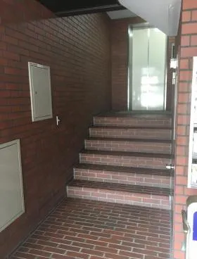 BFビルの外観