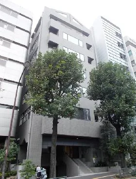井関ビルの外観