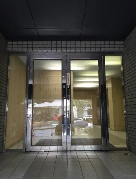 井関ビルの外観