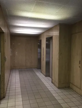 井関ビルの外観