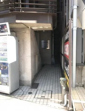 武蔵屋ビルの外観