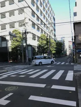 IWビルの外観