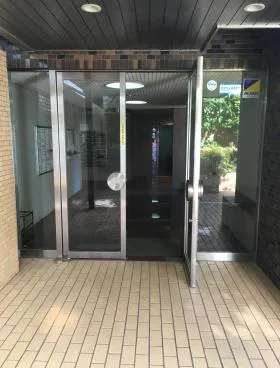 朝日神保町プラザの外観