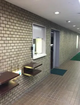 ワカヤギビルの外観