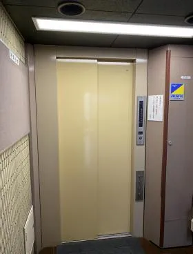 片桐ビルの外観