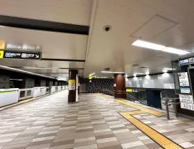 神保町駅