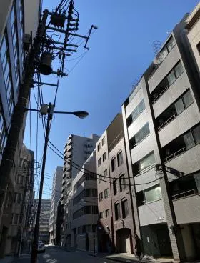 神三ビルの外観