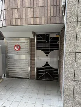 ヨシダFGビルの外観
