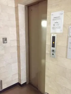 増田金属ビルの外観