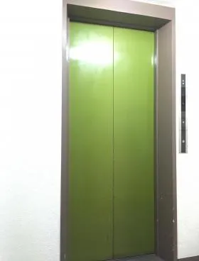 九段MSC(旧:飯田橋駅M)ビルの外観