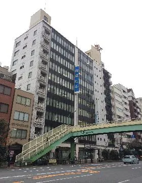 山京ビル本館の外観