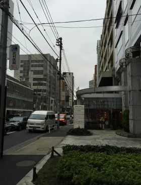 スリーエフ南青山ビルの外観