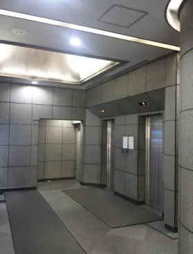 飯田橋センタービルの外観
