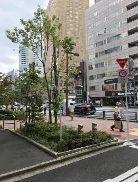 SNビルの外観