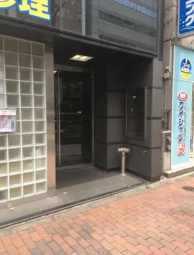 プライム飯田橋ビルの外観