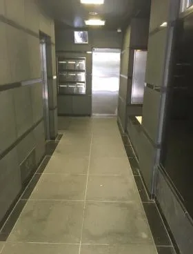プライム飯田橋ビルの外観