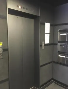 プライム飯田橋ビルの外観