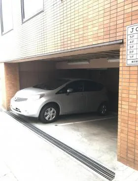 石川ビルの外観
