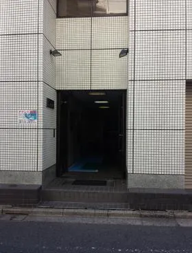 光ビルの外観