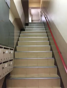 越前屋ビルの外観