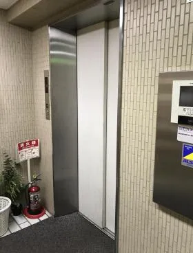 飯田橋ばんらいビルの外観