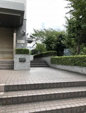佐賀町ビルの外観