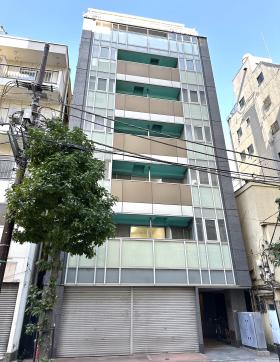 彩風館ビルの外観