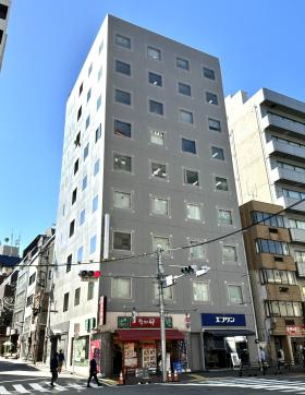 飯田橋ISビルの外観