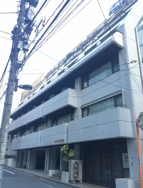 ダイアパレス飯田橋ビルの外観