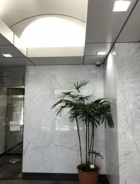 21東和ビルの外観