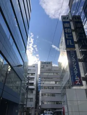 21東和ビルの外観