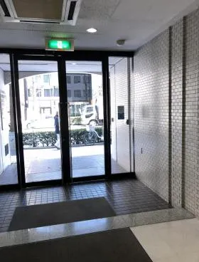 人形町共同ビルの外観