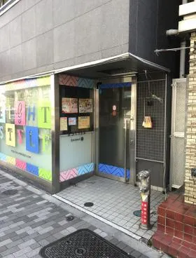 フェニックスビルの外観