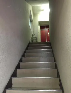 オクミヤ興産ビルの外観