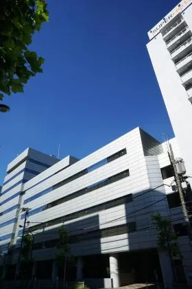 バンザイビルの外観