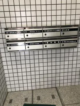 松本ビルの外観