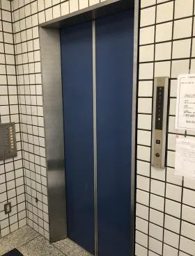 松本ビルの外観