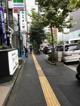 秋葉原再開発ビルの外観
