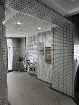 STビルの外観